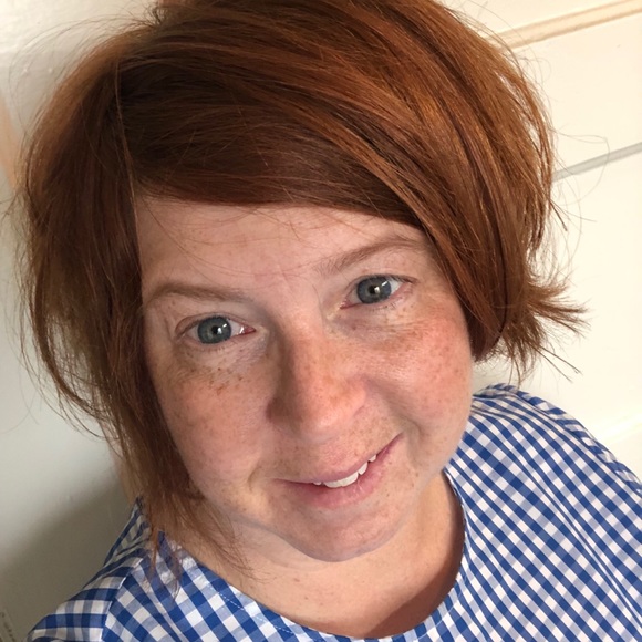 Meet your Posher, Kelli - Picture 1 of 1